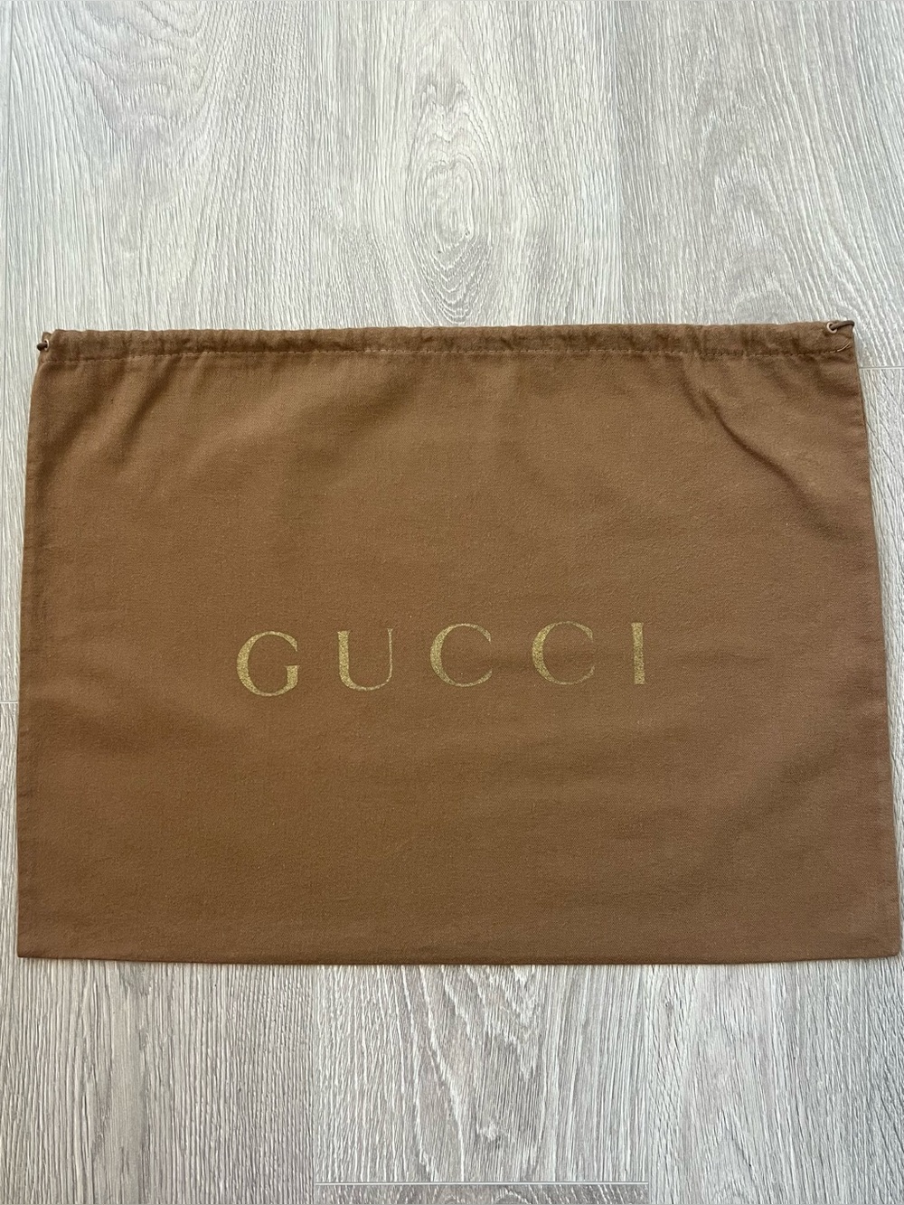 Gucci dust bag (C364)